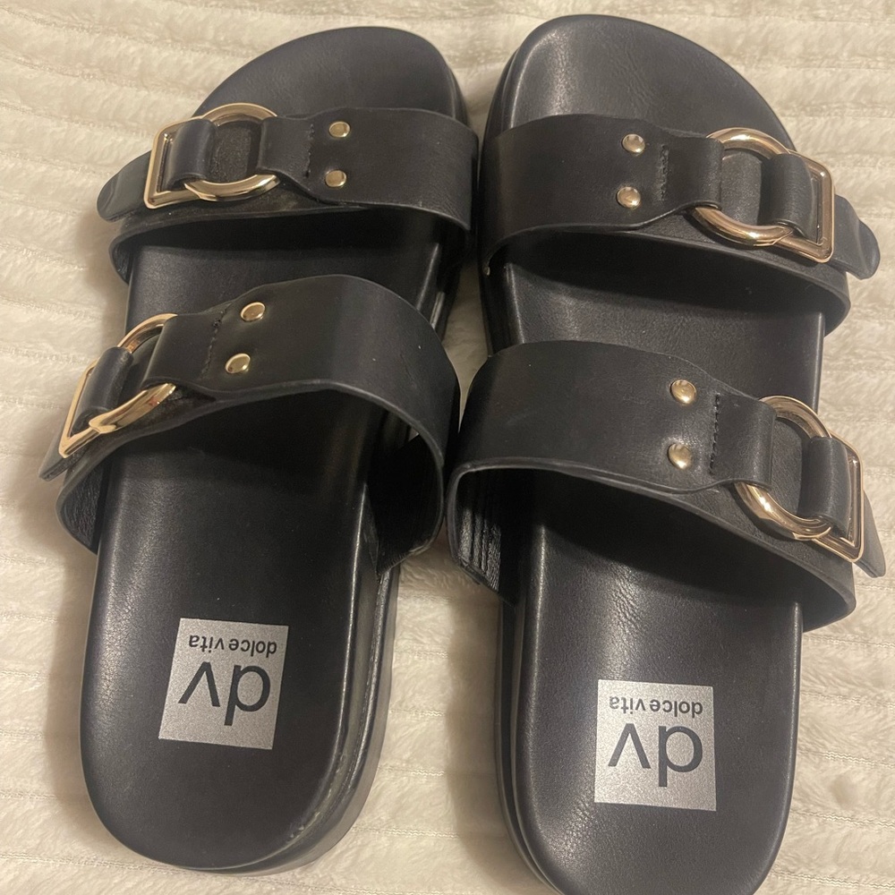 Women’s Black Sandals